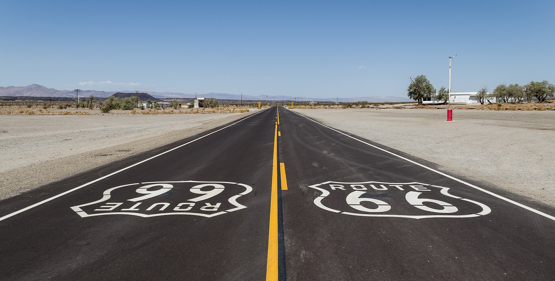 Историческая Route 66 в Амбое, Калифорния