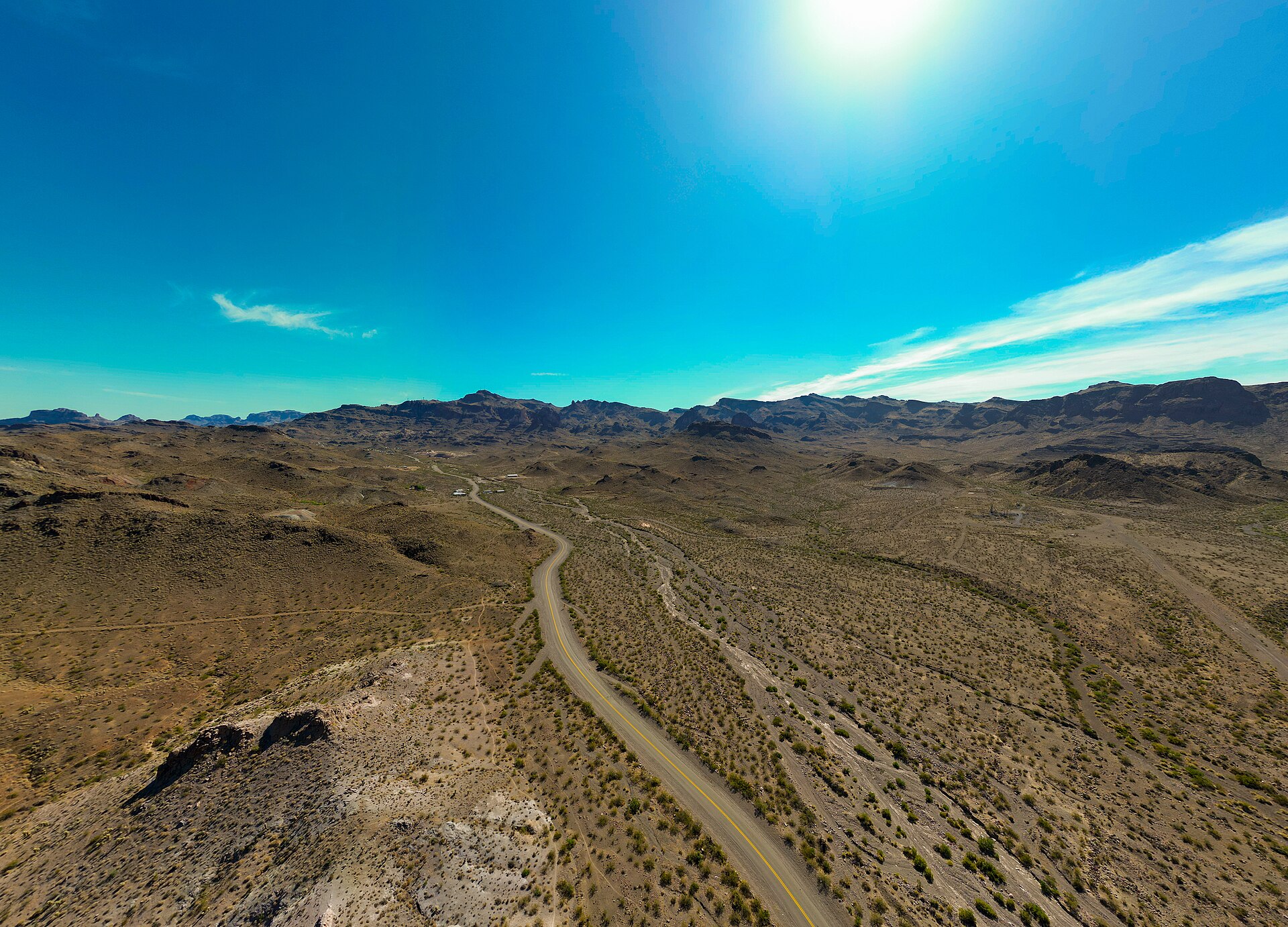 Route 66 through the Black Mountains near Oatman, Arizona.jpg
